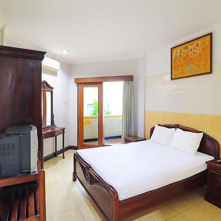 Oyo 91608 Hotel Gatsu Indah Denpasar  Luaran gambar